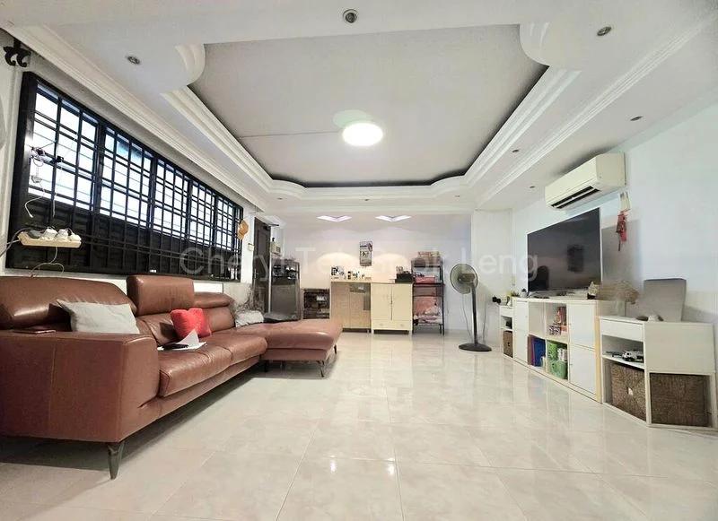 4 Room (4NG) HDB for Sale in  622 Ang Mo Kio Avenue 9 - Image 2